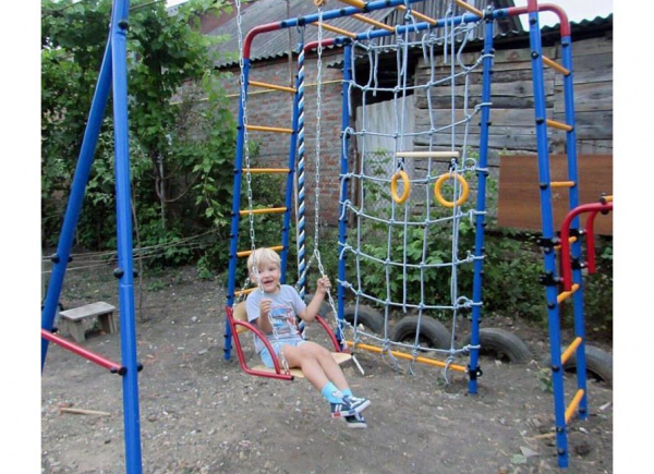 Уличный комплекс 'Юный Атлет'